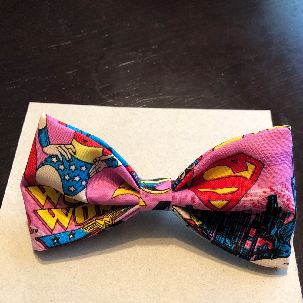 Bowtie Brooch